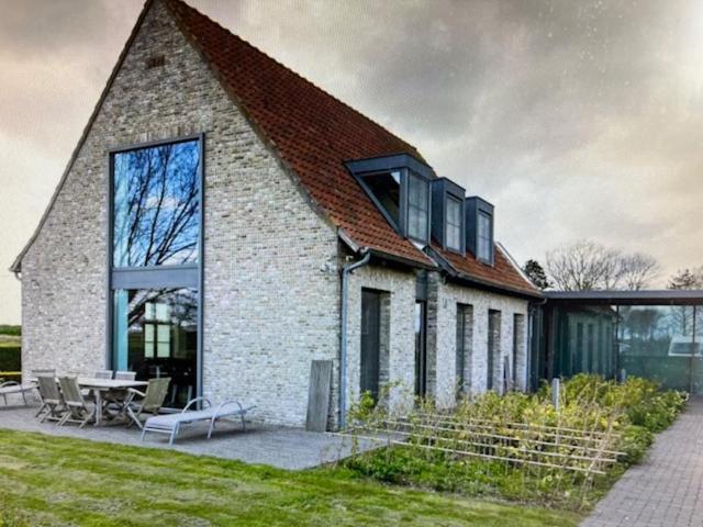 Schravenhoek Met Indoorzwembad En Sauna 弗尔内 外观 照片