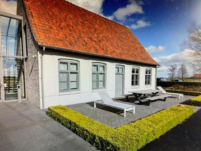 Schravenhoek Met Indoorzwembad En Sauna 弗尔内 外观 照片