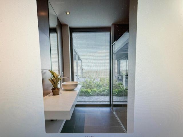 Schravenhoek Met Indoorzwembad En Sauna 弗尔内 外观 照片