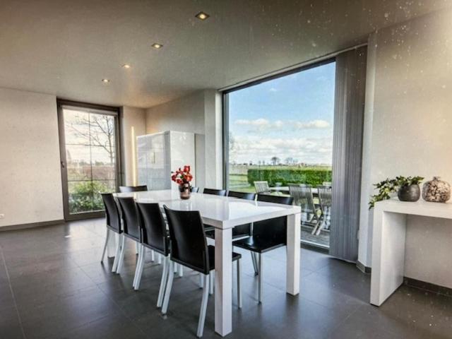 Schravenhoek Met Indoorzwembad En Sauna 弗尔内 外观 照片
